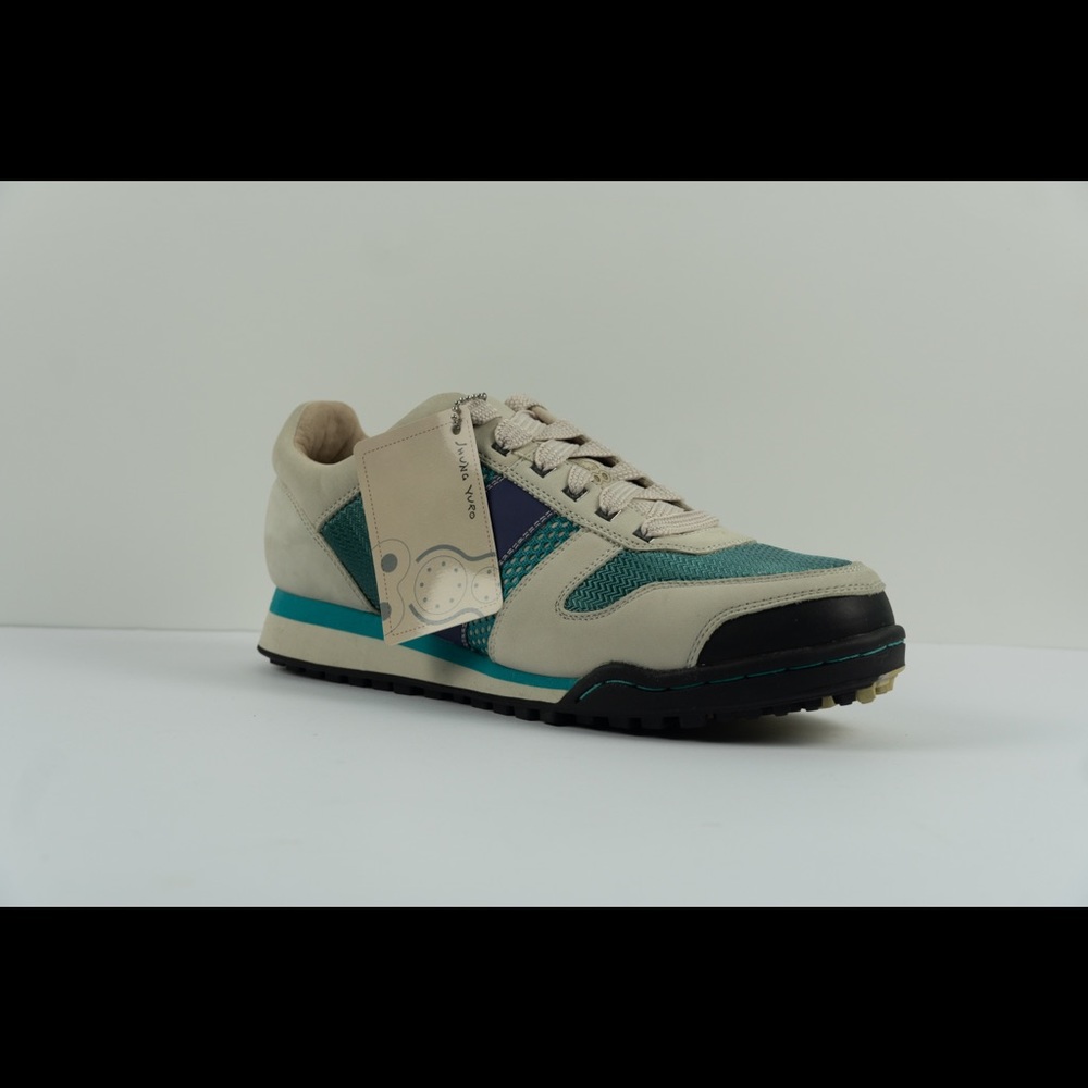 Rare Jhung Yuro Hiker